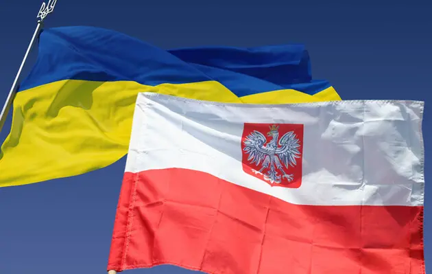 Польща може не продовжувати дозвіл на проживання українським чоловікам за однієї умови