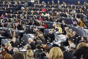 Европарламент считает, что Россия пытается обелить преступления советского тоталитарного режима
