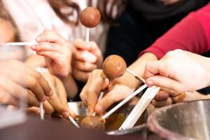 Как в Париже прошла ежегодная выставка шоколада Salon du Chocola