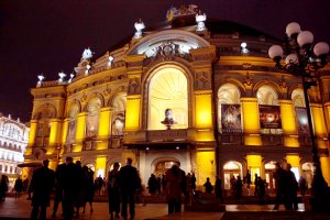 Национальная опера возвращает в Украину "блуждающих звезд"