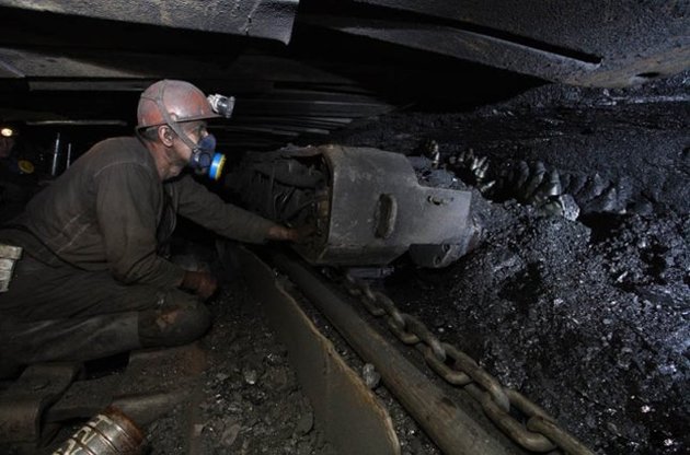 Правительство намерено осчастливить  государственные шахты на 13 млрд грн