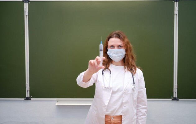 Спасут ли учителя украинцев от коронавируса?