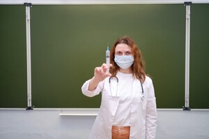 Чи врятують учителі українців від коронавірусу?