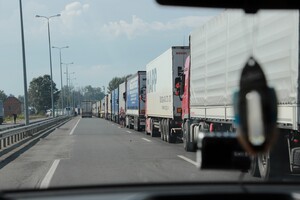 Українським вантажівкам готують нові правила перетину кордону