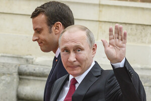 Reuters узнало, что Путин говорил Макрону об Украине, Евромайдане и Зеленском