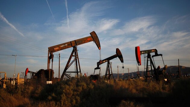 Reuters: Китайские государственные нефтеперерабатывающие компании избегают новых контрактов с РФ