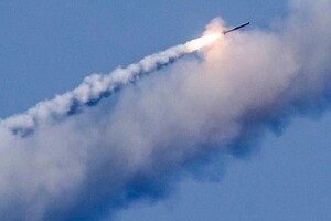 Ракетный удар по Житомирщине: россияне атаковали военный аэродром