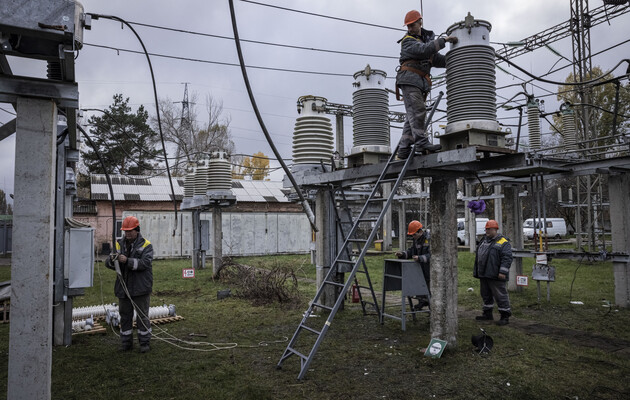 Как Киев спасает инфраструктуру и готовится к возможному блэкауту