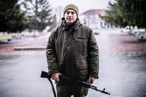 Макаровский поселковый голова Вадим Токарь: «30 наших ребят погибли с оружием в руках, но как гражданские. У их родных нет никакого статуса и льгот»