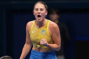 Украинская теннисистка стала чемпионкой парного турнира в Англии