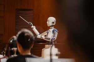 В Южной Корее робот дирижировал национальным оркестром