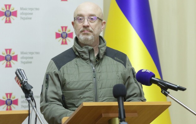 Резников: Норма о недопущении расположения иностранных военных баз на территории Украины устарела