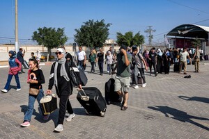 Украина эвакуировала из Газы уже 89 граждан — Зеленский