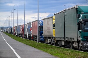 Польские фермеры прекратили блокаду одного из КПП: движение грузовиков возобновилось в обычном режиме