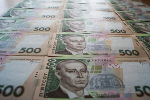 Невозможно уже наполнить госбюджет только за счет украинцев – эксперт