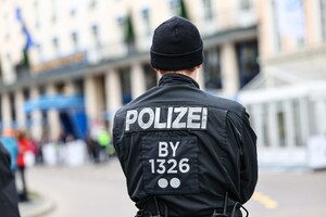 Полиция Германии арестовала еще троих подростков по делу об убийстве украинского баскетболиста