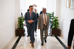 В Нью-Дели встретились главы МИД Украины и Индии: детали переговоров