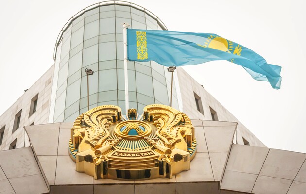 В Казахстане сдержанно реагируют на тревожные сигналы со стороны России, надеясь, что она не решится на новое вторжение — эксперт