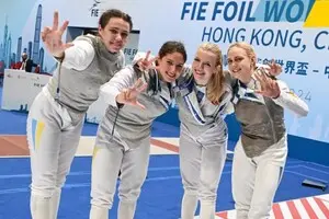 Украинские фехтовальщицы выиграли историческую медаль на Кубке мира
