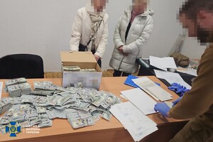 Справа на мільйон доларів: СБУ затримала співробітника ТЦК Чернігівської області